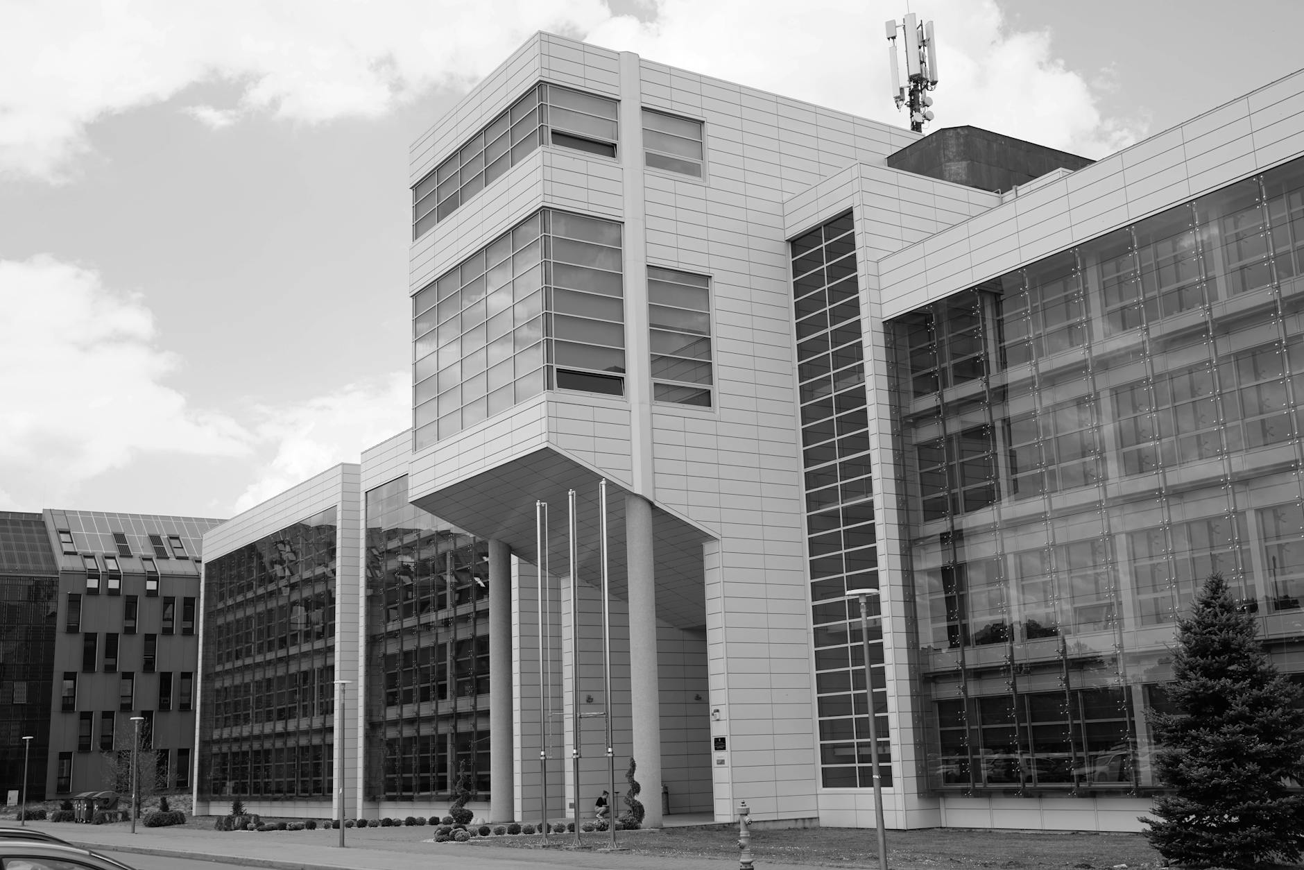 CDC headquarters building exterior with US flag
