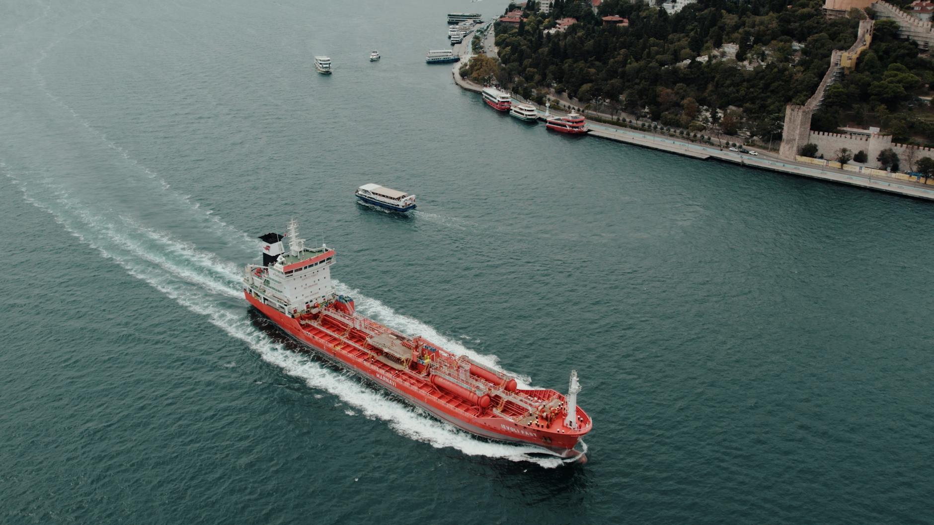 oil tanker Strait Hormuz aerial